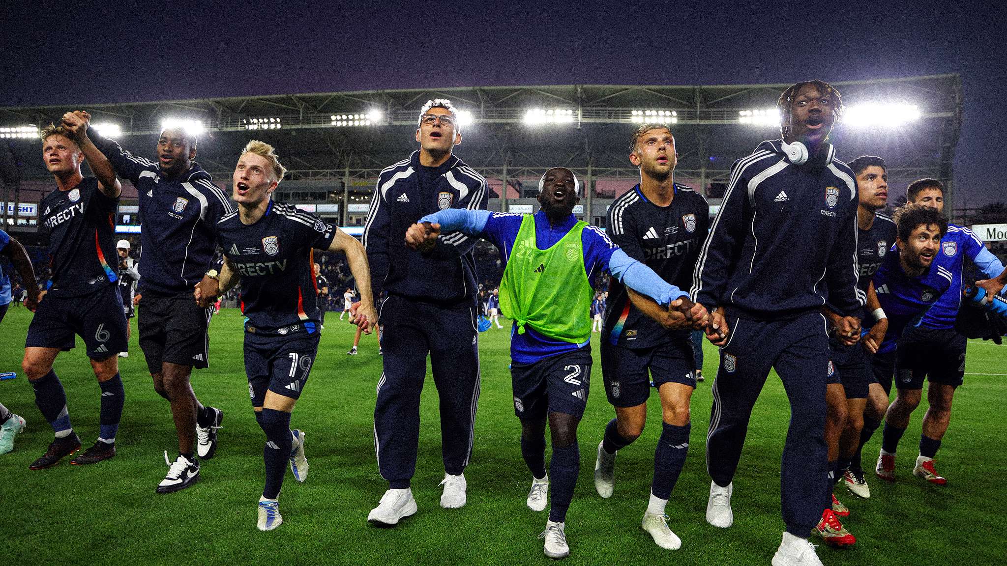 仅是一场胜 仅是一场胜